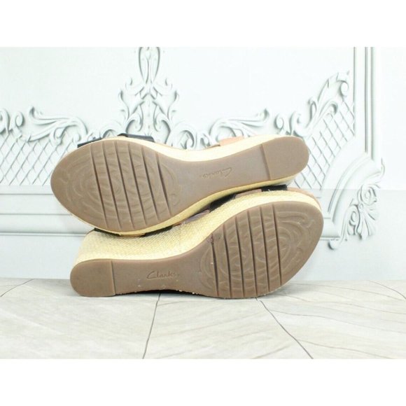 CLARKS Artisan Caslynn Regina Brown Leather Ankle Strap Wedge Sandals Size 7 W - Picture 8 of 8